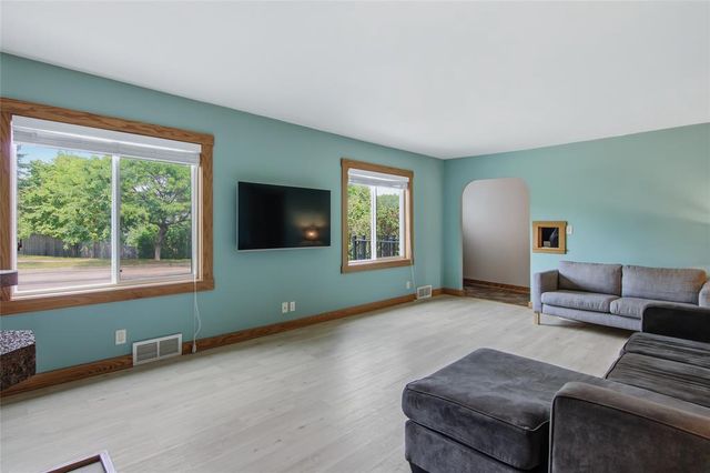311 W Spruce Street, Chippewa Falls, WI 54729