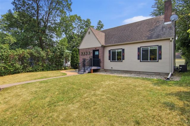 311 W Spruce Street, Chippewa Falls, WI 54729