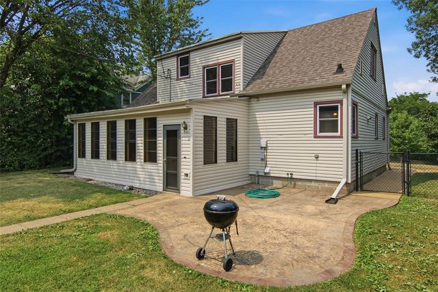 311 W Spruce Street, Chippewa Falls, WI 54729