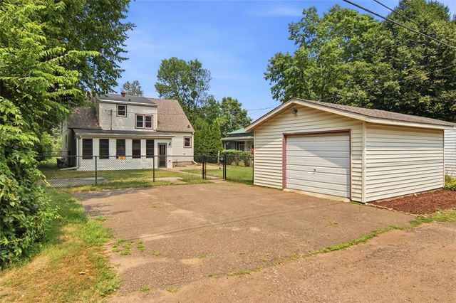 311 W Spruce Street, Chippewa Falls, WI 54729