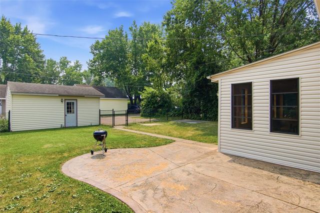 311 W Spruce Street, Chippewa Falls, WI 54729