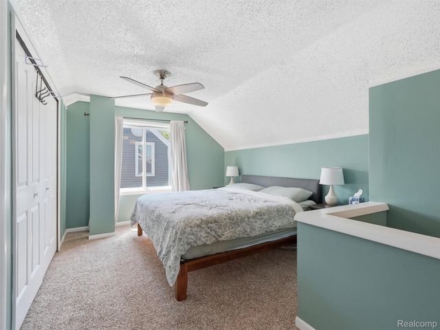 433 Dewey Street, Royal Oak, MI 48067