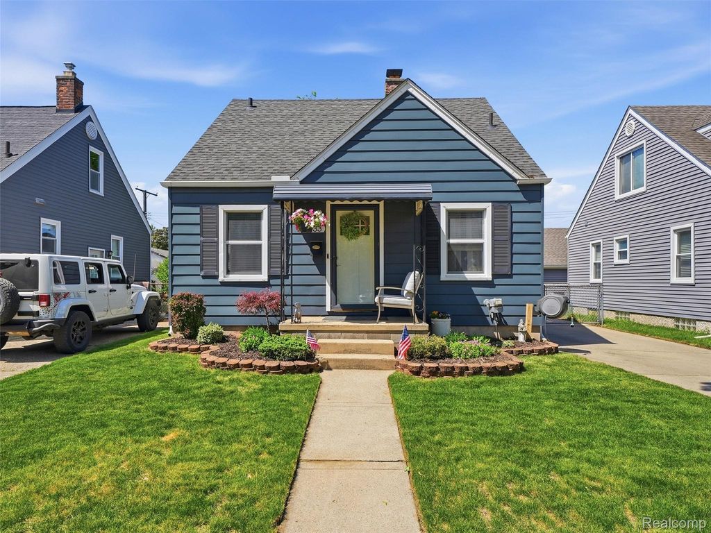 433 Dewey Street, Royal Oak, MI 48067