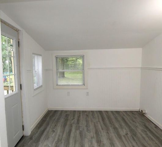 1008 Cooper Avenue, Kalamazoo, MI 49048