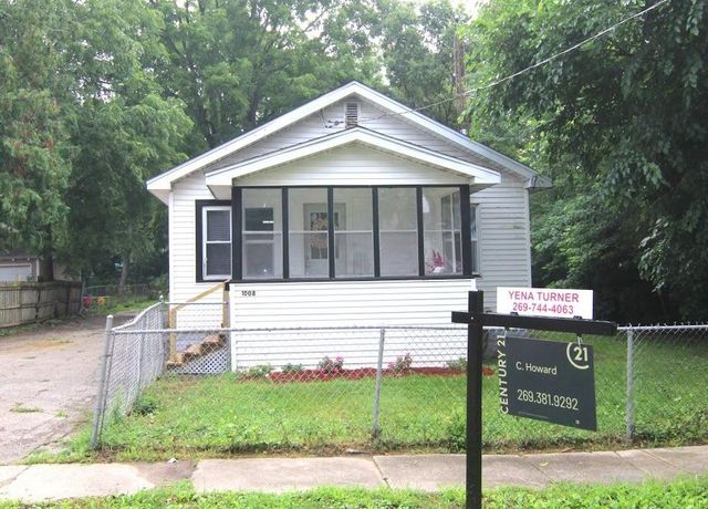 1008 Cooper Avenue, Kalamazoo, MI 49048