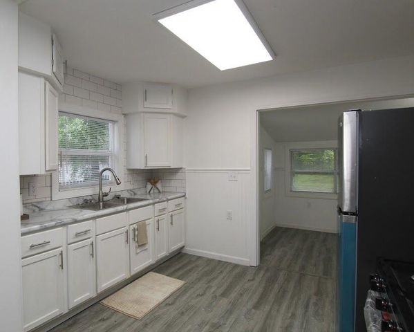 1008 Cooper Avenue, Kalamazoo, MI 49048