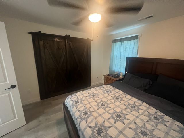 623 Walnut St, Waynesboro, TN 38485