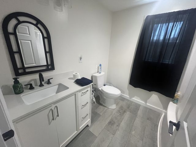 623 Walnut St, Waynesboro, TN 38485