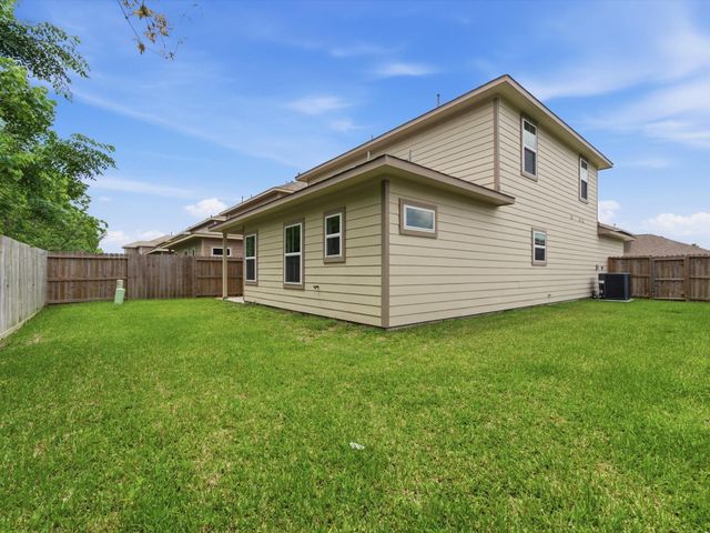 2819 Pine Estate Lane, Houston, TX 77014
