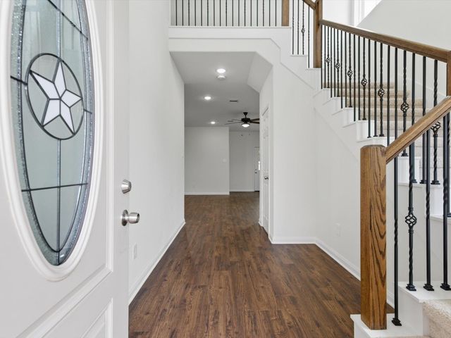 2819 Pine Estate Lane, Houston, TX 77014