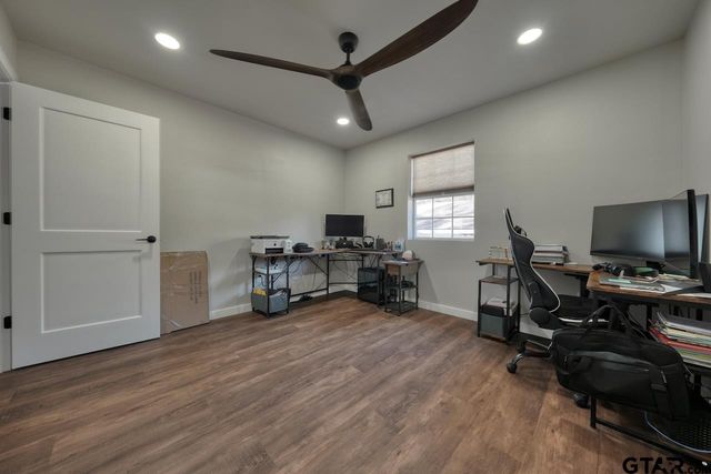 20663 Cr 4129, Lindale, TX 75771