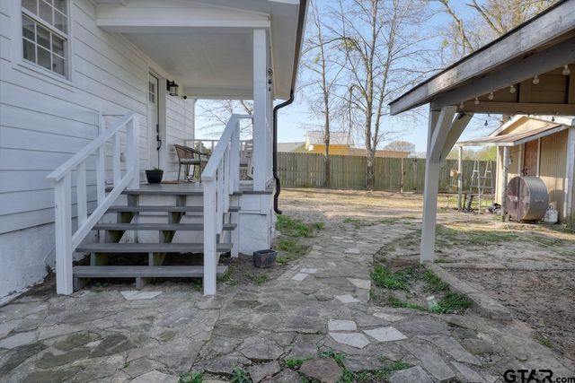 20663 Cr 4129, Lindale, TX 75771