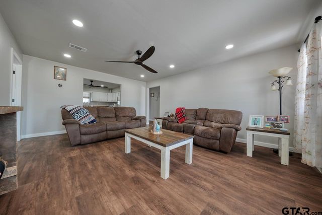 20663 Cr 4129, Lindale, TX 75771