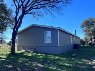 285 Sorrel Court, Stephenville, TX 76401