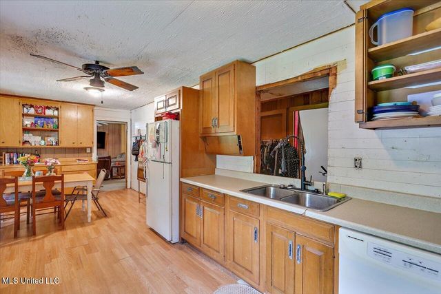 3515 Johnson Line Road, Bolton, MS 39041