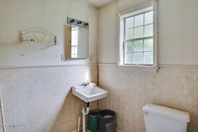 3515 Johnson Line Road, Bolton, MS 39041