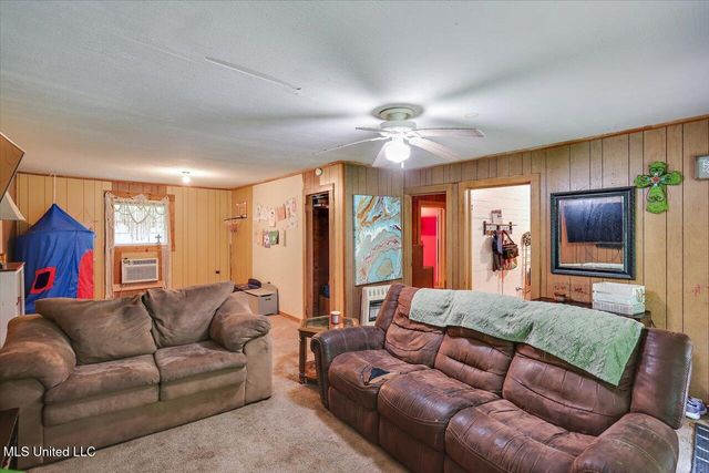 3515 Johnson Line Road, Bolton, MS 39041