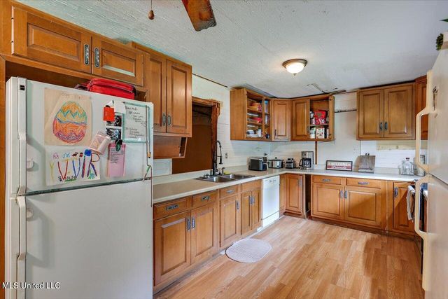 3515 Johnson Line Road, Bolton, MS 39041