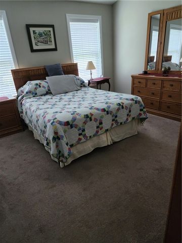 421 Shaler St., Mt Washington, PA 15211