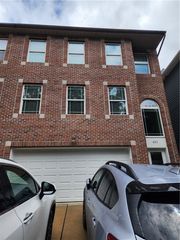 421 Shaler St., Mt Washington, PA 15211
