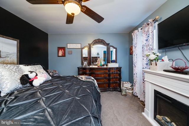 1326 FREDRICK BLVD, Reading, PA 19605