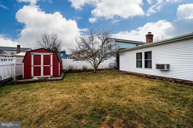 1326 FREDRICK BLVD, Reading, PA 19605