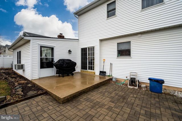 1326 FREDRICK BLVD, Reading, PA 19605