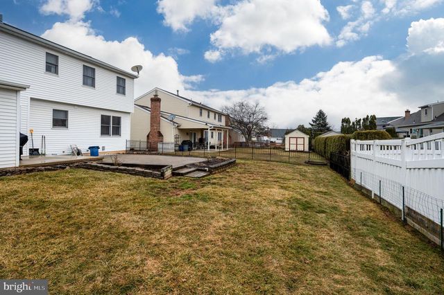 1326 FREDRICK BLVD, Reading, PA 19605