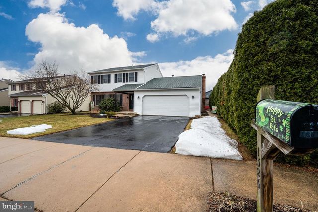 1326 FREDRICK BLVD, Reading, PA 19605