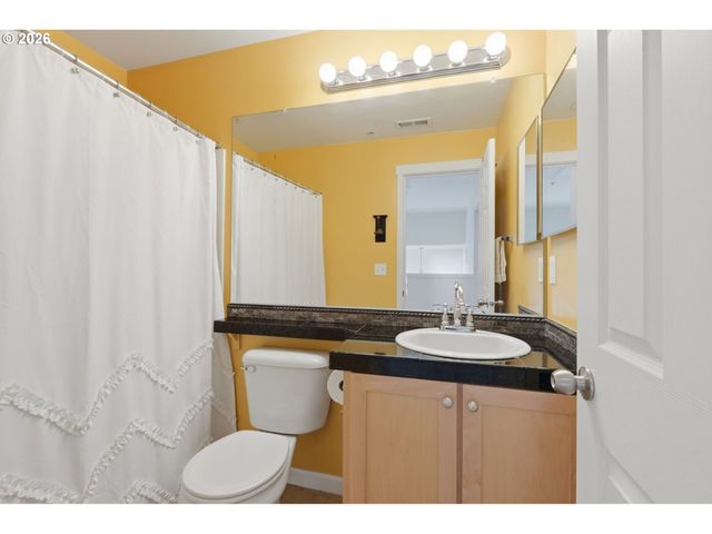 1847 Ne 102ND Ave, Hillsboro, OR 97006
