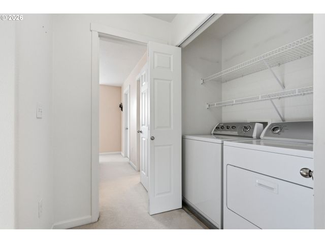1847 Ne 102ND Ave, Hillsboro, OR 97006