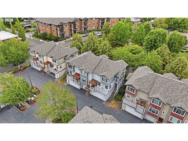 1847 Ne 102ND Ave, Hillsboro, OR 97006