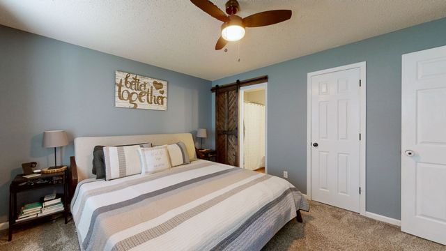 1304 Winding Way Dr, White House, TN 37188