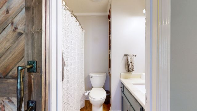 1304 Winding Way Dr, White House, TN 37188