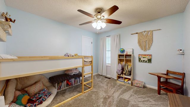 1304 Winding Way Dr, White House, TN 37188