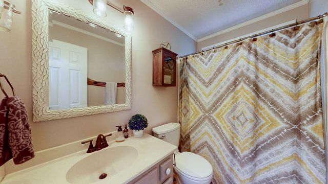 1304 Winding Way Dr, White House, TN 37188