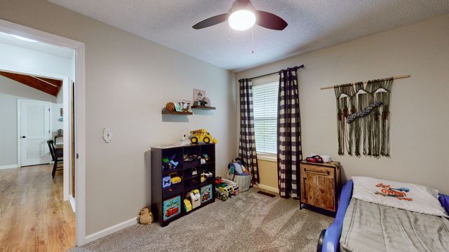 1304 Winding Way Dr, White House, TN 37188