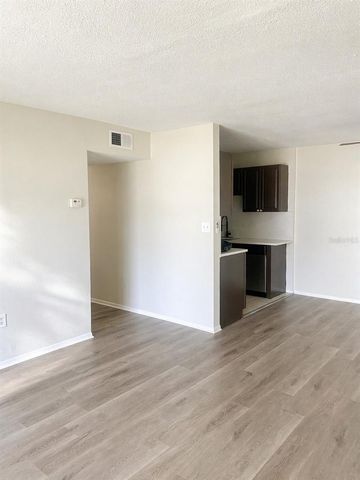 1695 LEE ROAD C206, Winter Park, FL 32789