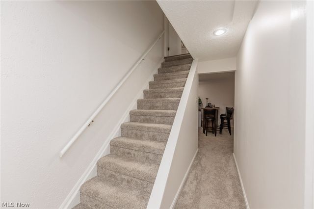 4757 Ledgewood Drive 9-D, Medina, OH 44256
