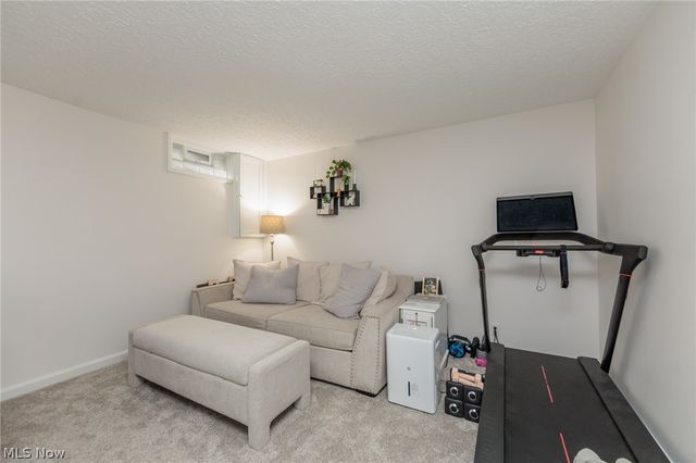 4757 Ledgewood Drive 9-D, Medina, OH 44256