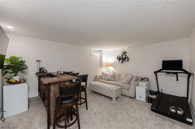 4757 Ledgewood Drive 9-D, Medina, OH 44256