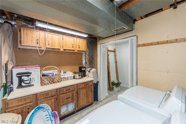 4757 Ledgewood Drive 9-D, Medina, OH 44256