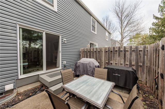 4757 Ledgewood Drive 9-D, Medina, OH 44256