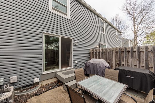 4757 Ledgewood Drive 9-D, Medina, OH 44256