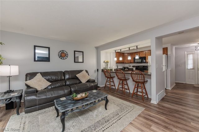 4757 Ledgewood Drive 9-D, Medina, OH 44256
