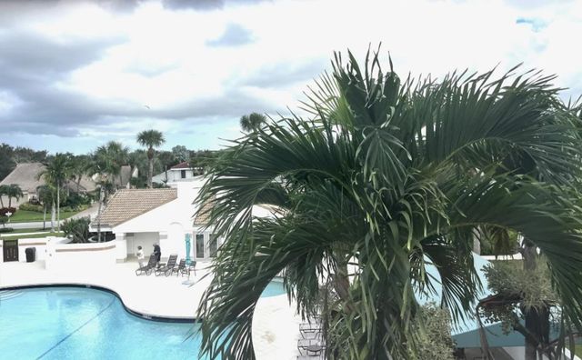 7485 Glendevon Lane 1108, Delray Beach, FL 33446