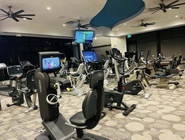 7485 Glendevon Lane 1108, Delray Beach, FL 33446