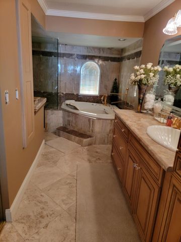 7485 Glendevon Lane 1108, Delray Beach, FL 33446