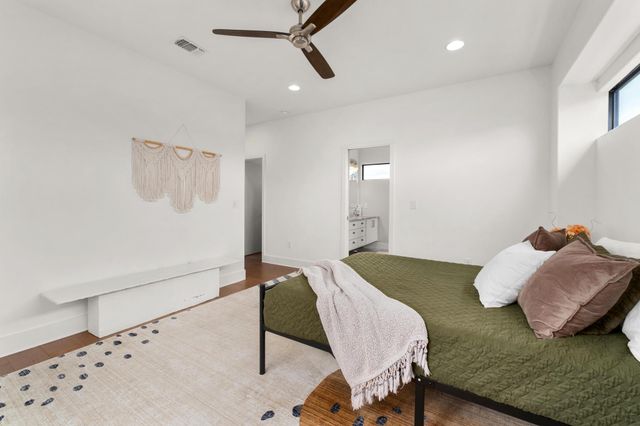 3311 Pennsylvania Ave A, Austin, TX 78721