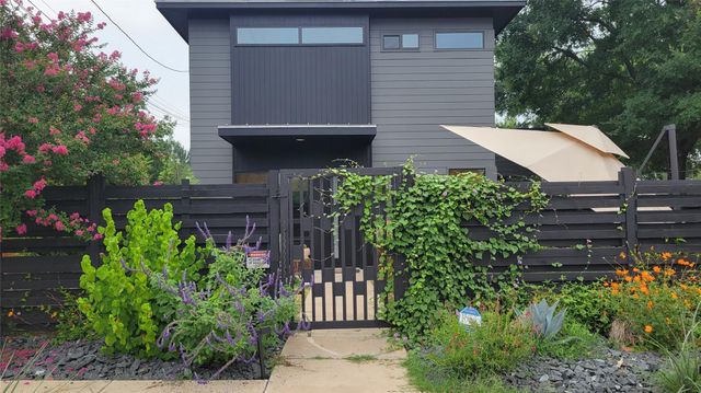 3311 Pennsylvania Ave A, Austin, TX 78721